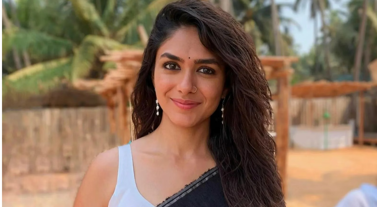 Son of Sardaar 2 पर Mrunal Thakur का खुलासा, बोलीं- नहीं पता था उम्रदराज एक्टर निभाएंगे पति का रोल