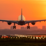 महाराष्ट्र में सियासी हलचल तेज, CM Devendra Fadnavis और Uddhav Thackeray की देर रात मुलाकात से बढ़ीं अटकलें