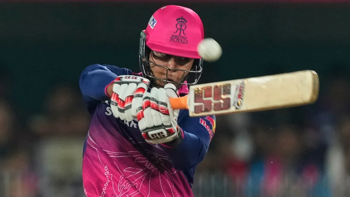 IPL 2026: ऑरेंज कैप पर अभिषेक शर्मा का कब्जा, छक्कों के किंग बने वैभव सूर्यवंशी