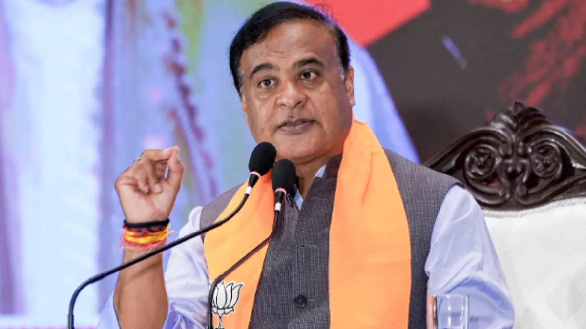 लगातार दूसरी बार असम के मुख्यमंत्री बने हिमंता बिस्वा सरमा, 4 मंत्रियों ने भी ली शपथ