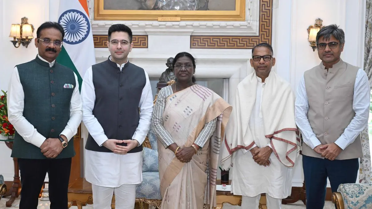 राघव चड्ढा ने राष्ट्रपति मुर्मू से मुलाकात कर AAP पर साधा निशाना, लगाए गंभीर आरोप