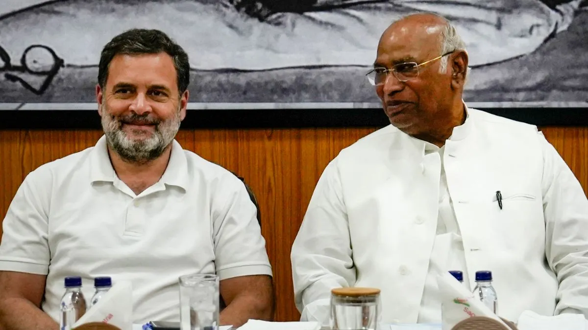 केरल में मुख्यमंत्री पद को लेकर कांग्रेस में मंथन तेज, इन 3 नामों पर सबसे ज्यादा चर्चा