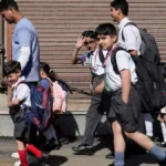 महाराष्ट्र में बढ़ीं सियासी अटकलें, उद्धव गुट और शिंदे गुट के नेताओं की बढ़ती मुलाकातों से गरमाई राजनीति