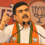 98 साल के BJP कार्यकर्ता के आगे झुके पीएम मोदी