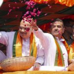 बंगाल में चुनाव नतीजों के बाद हिंसा का आरोप, TMC कार्यालयों में तोड़फोड़ और आगजनी