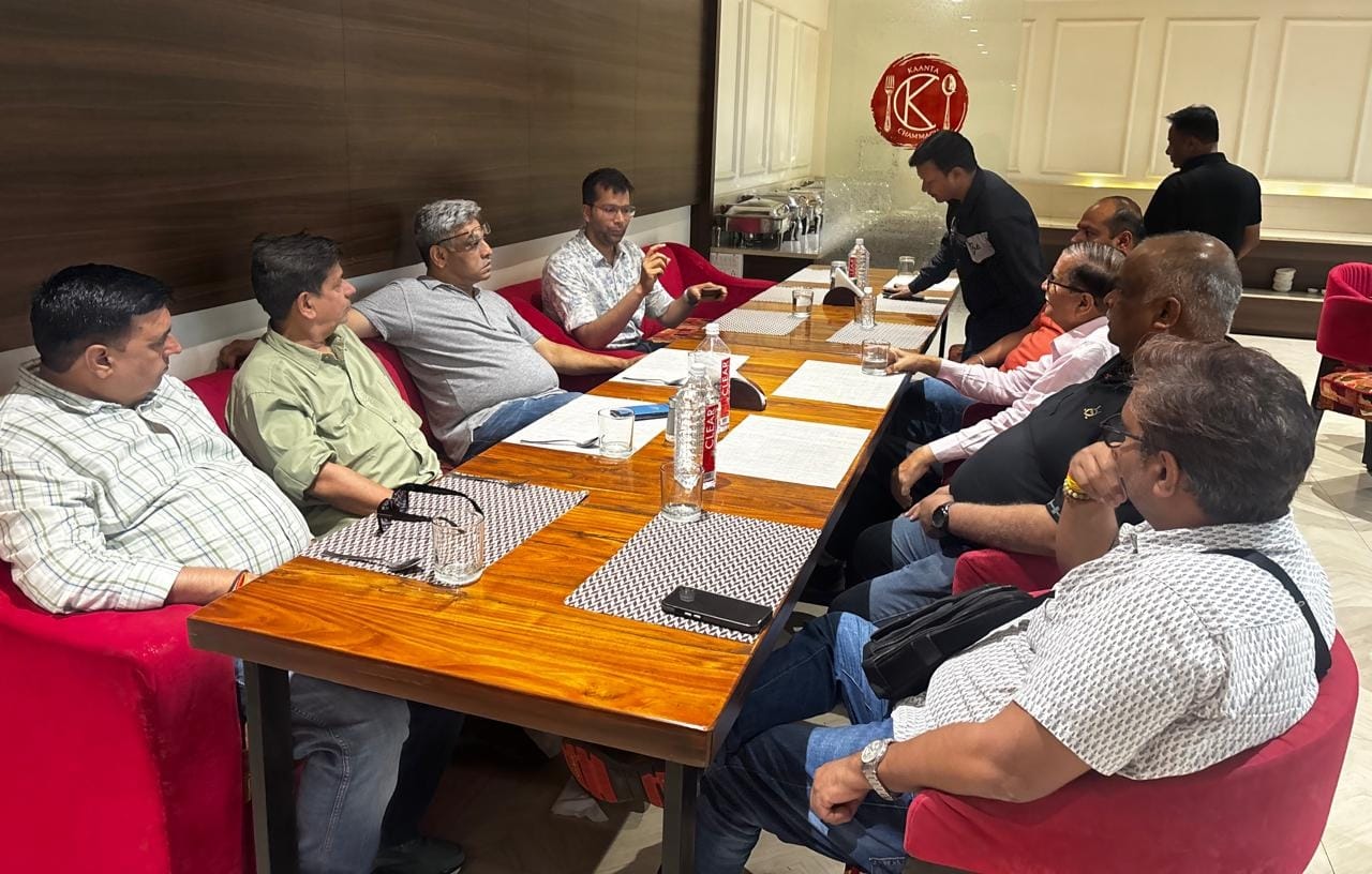 सरगुजा पर्यटन को नई उड़ान: फेम ट्रिप से पहले अम्बिकापुर के होटलों का दौरा, टूर ऑपरेटर्स ने की सुविधाओं और आतिथ्य की सराहना