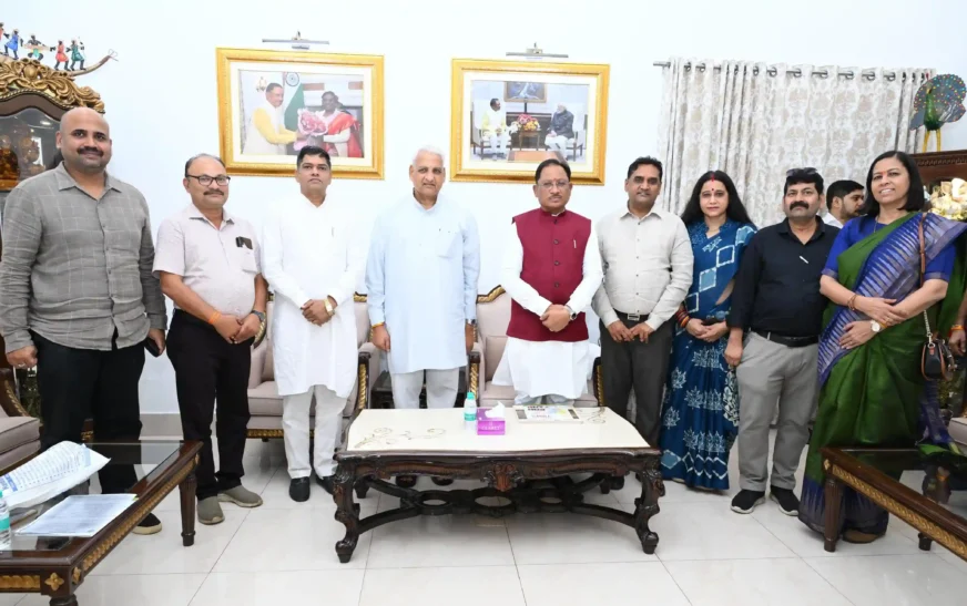 मुख्यमंत्री विष्णुदेव साय से लघु उद्योग भारती के प्रतिनिधिमंडल की मुलाकात, 14वें इंडिया इंडस्ट्रियल फेयर की तैयारियों पर हुई चर्चा