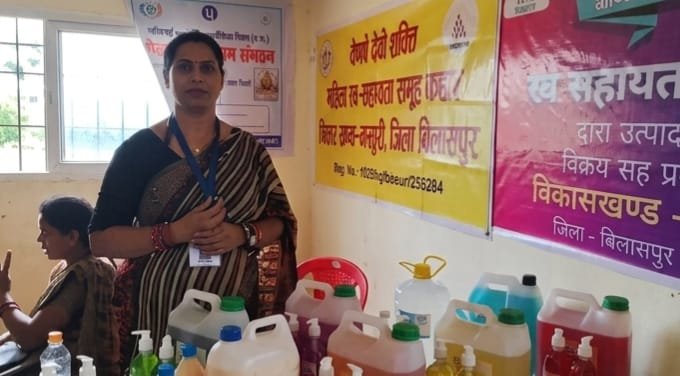 उद्यमिता से बदली तकदीर: महिला स्व सहायता समूह बना ग्रामीण विकास की मिसाल
