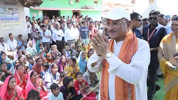 विशेष लेख: ‘सुराज’ की चौपाल में पहुंची सरकार: सुशासन तिहार में तिहारू ने जाना जनहित का मतलब, बोले—‘अब समस्याओं की सुनवाई होती है’