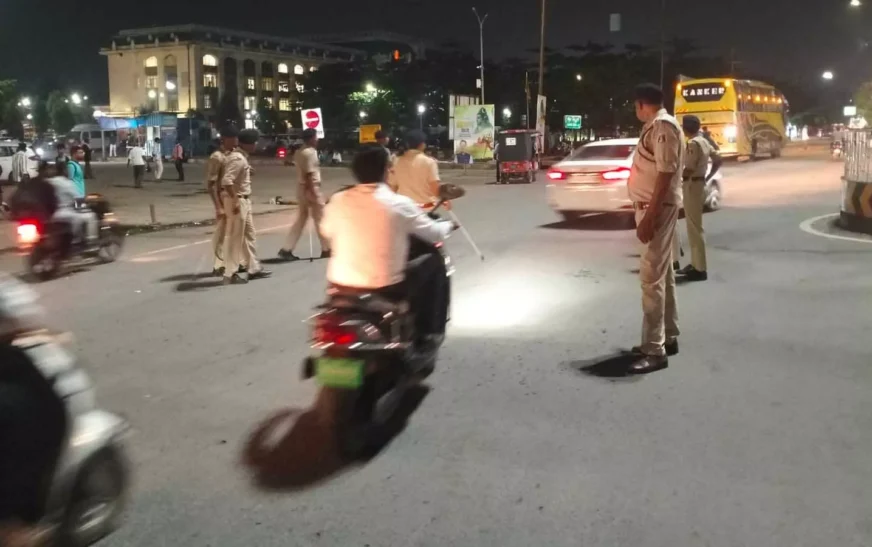 15 अगस्त को लेकर रायपुर में सुरक्षा कड़ी, एंट्री-एग्जिट पॉइंट पर 24 घंटे नाकेबंदी; 800 से ज्यादा जवान तैनात