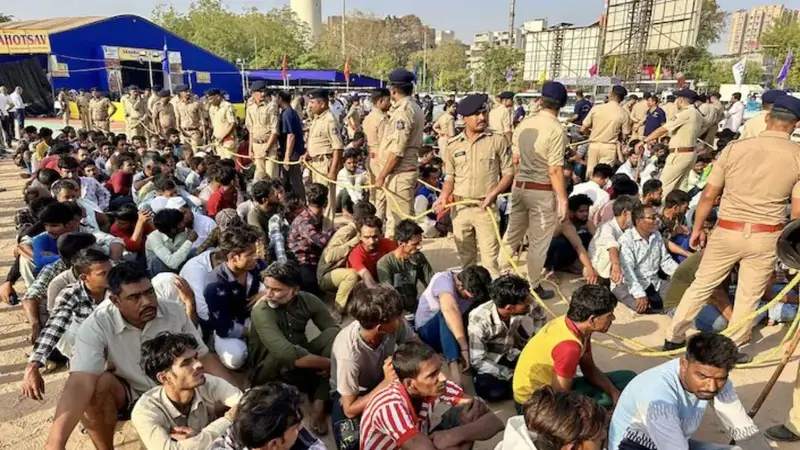 बेंगलुरु में बड़ी कार्रवाई: 160 बांग्लादेशी नागरिक विशेष विमान से डिपोर्ट, पुलिस-बीएसएफ समेत कई एजेंसियां रहीं शामिल
