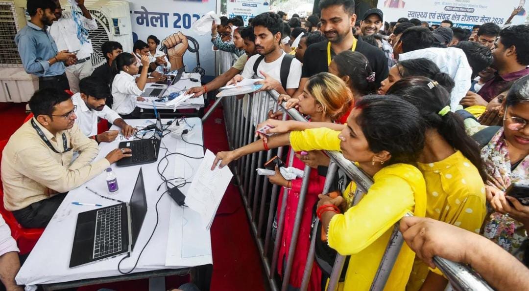 छत्तीसगढ़ में 8,720 पदों पर निजी नौकरियां, 7-8 अक्टूबर को रायपुर में राज्यस्तरीय रोजगार मेला